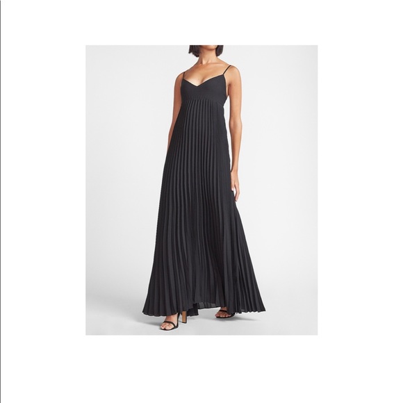 Express Dresses & Skirts - ▪️Pleated V-Neck Maxi Dress▪️